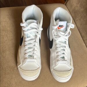 NIKE BLAZER MID '77 CASUAL SHOES BIG KIDS